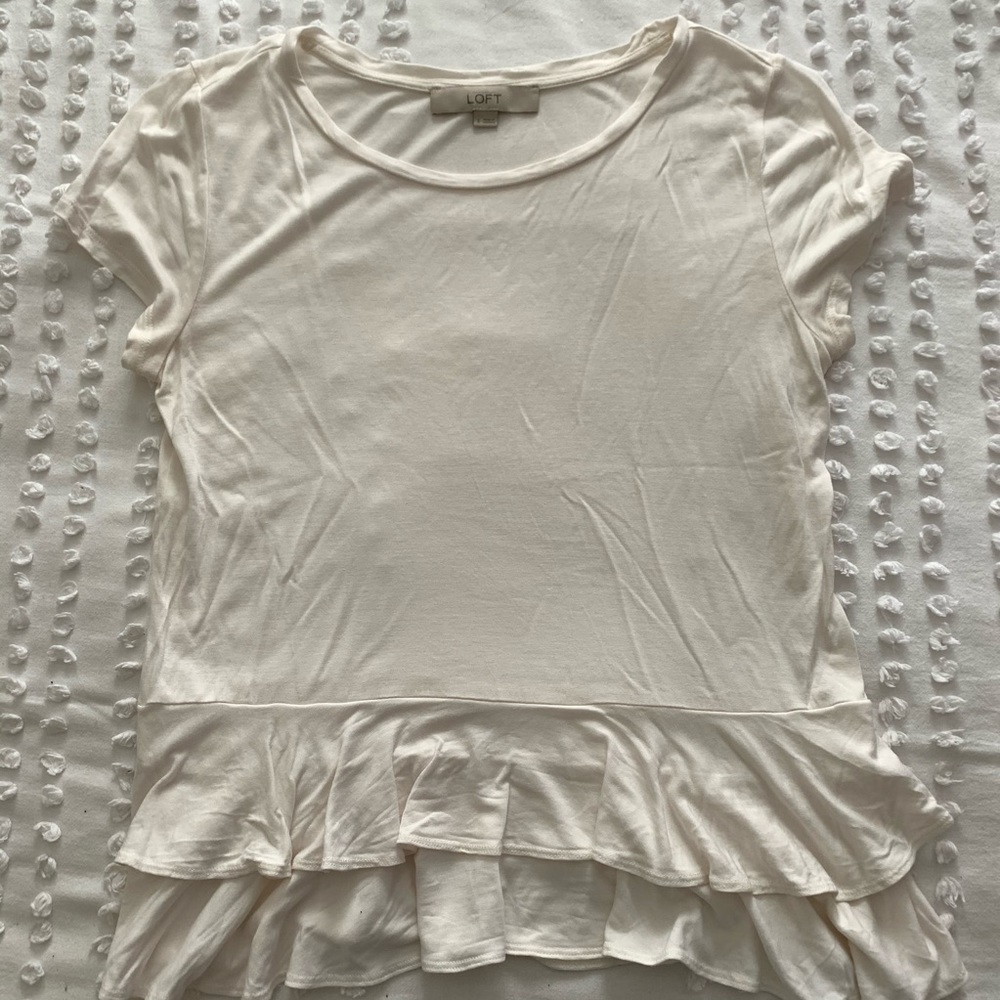 LOFT ruffle tshirt